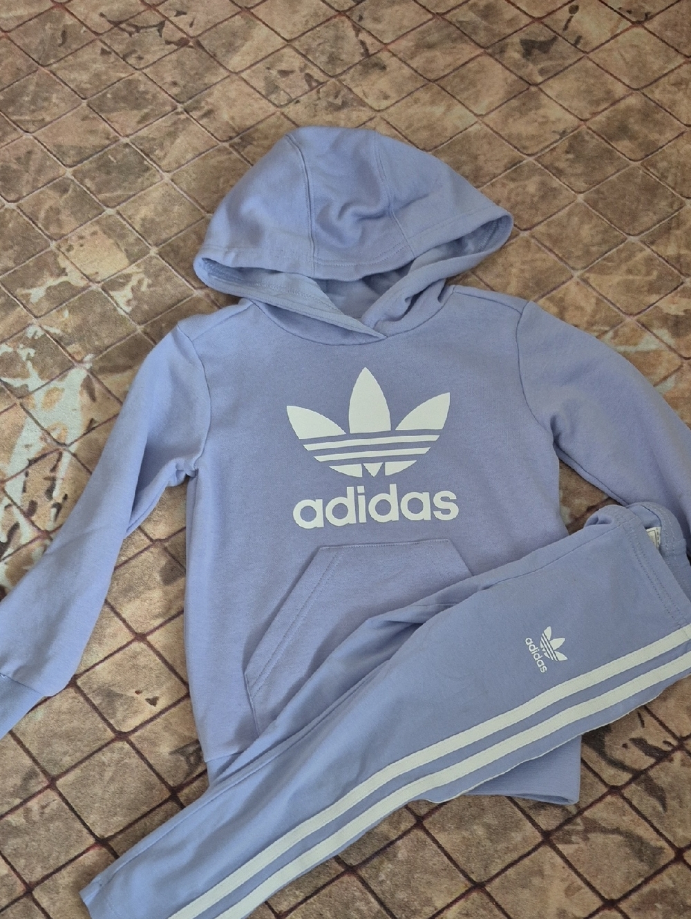 Adidas Joggers Set 3-4 years